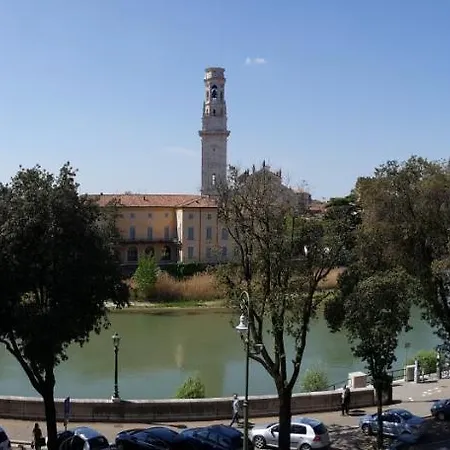 Apartament Panoramic Santo Stefano *